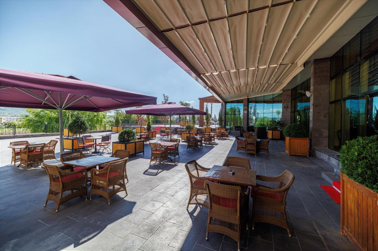 Ramada By Wyndham Cappadocia Hotell Ortahisar Exteriör bild